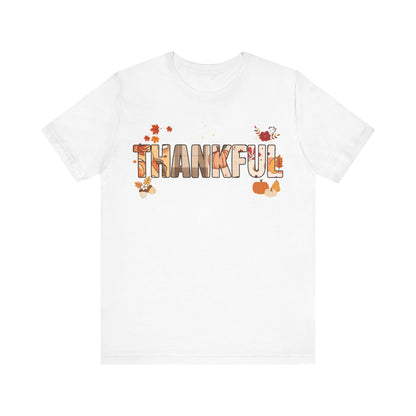 Thankful Fall Short Sleeve T-Shirt, Cozy Autumn Apparel, Thanksgiving T-Shirt, Gratitude Gift, Casual Wear, Holiday Outfit